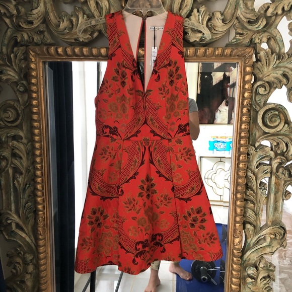 Alice + Olivia Mollie Fit & Flare Brocade Dress - Picture 6 of 11